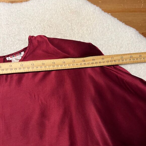 VTG 80s Rodier Womens Red Silk Blouse Short Sleeve Button Closure Padded Sz LG - Picture 8 of 11
